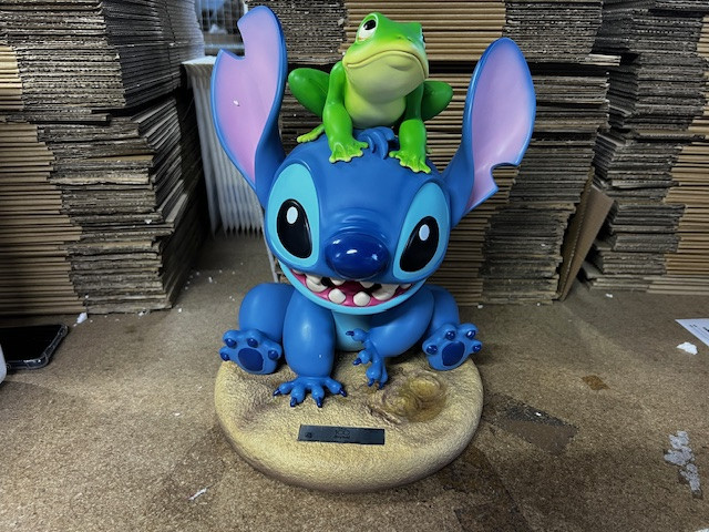 [DEFECT] FROG STITCH - DISNEY MASTERCRAFT 100 YEARS OF WONDERS