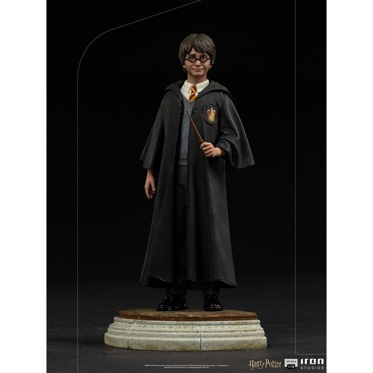 Harry Potter and the Sorcerer's Stone Art Scale - Harry Potter