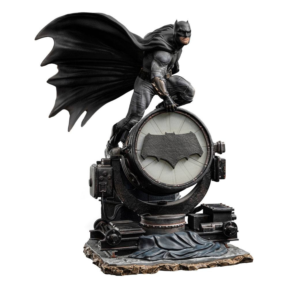 Batman on Batsignal Art Scale Deluxe - Justice League