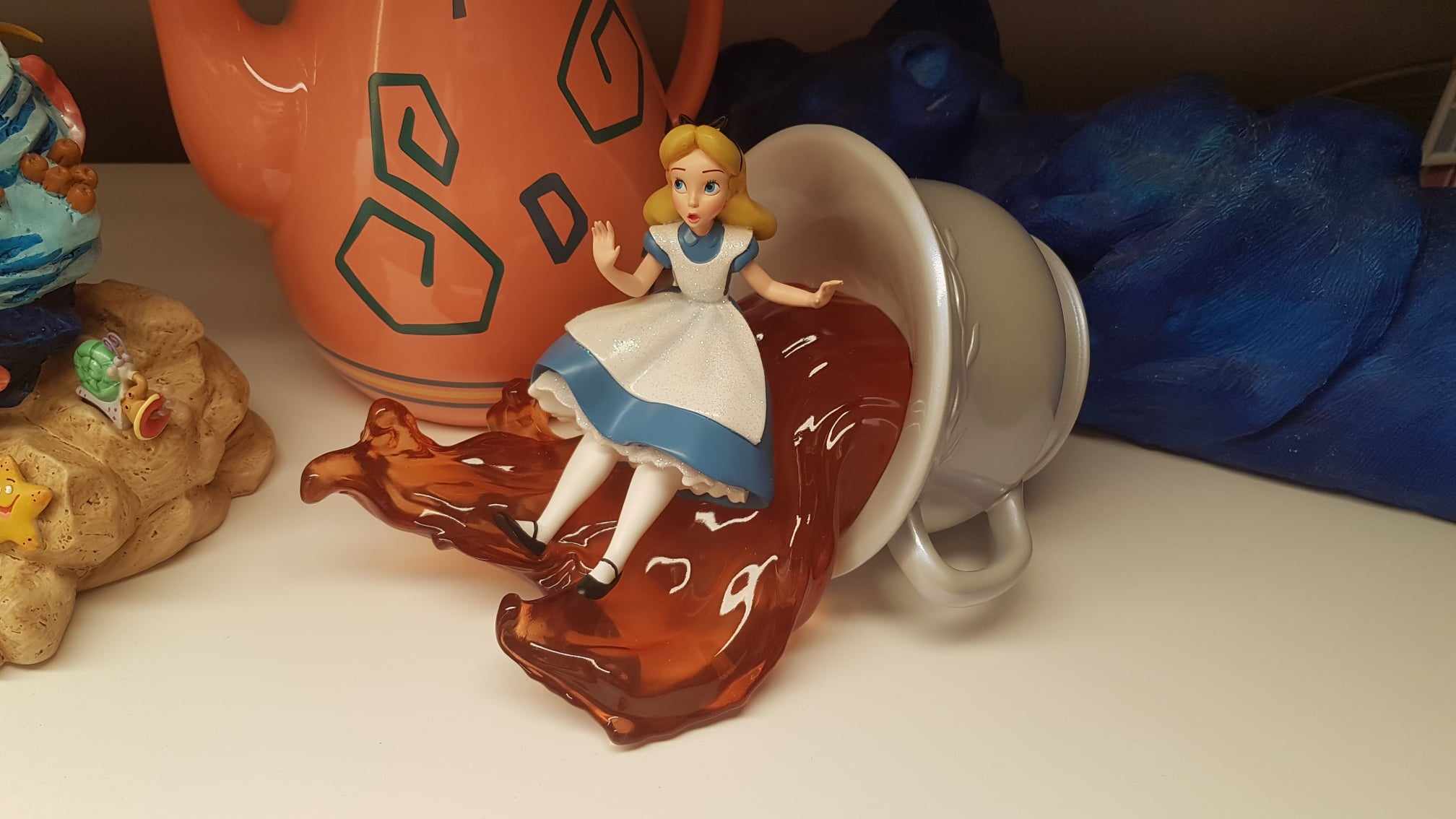Alice Icon Disney 100 - Disney Showcase